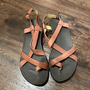 Olukai Strappy Sandals